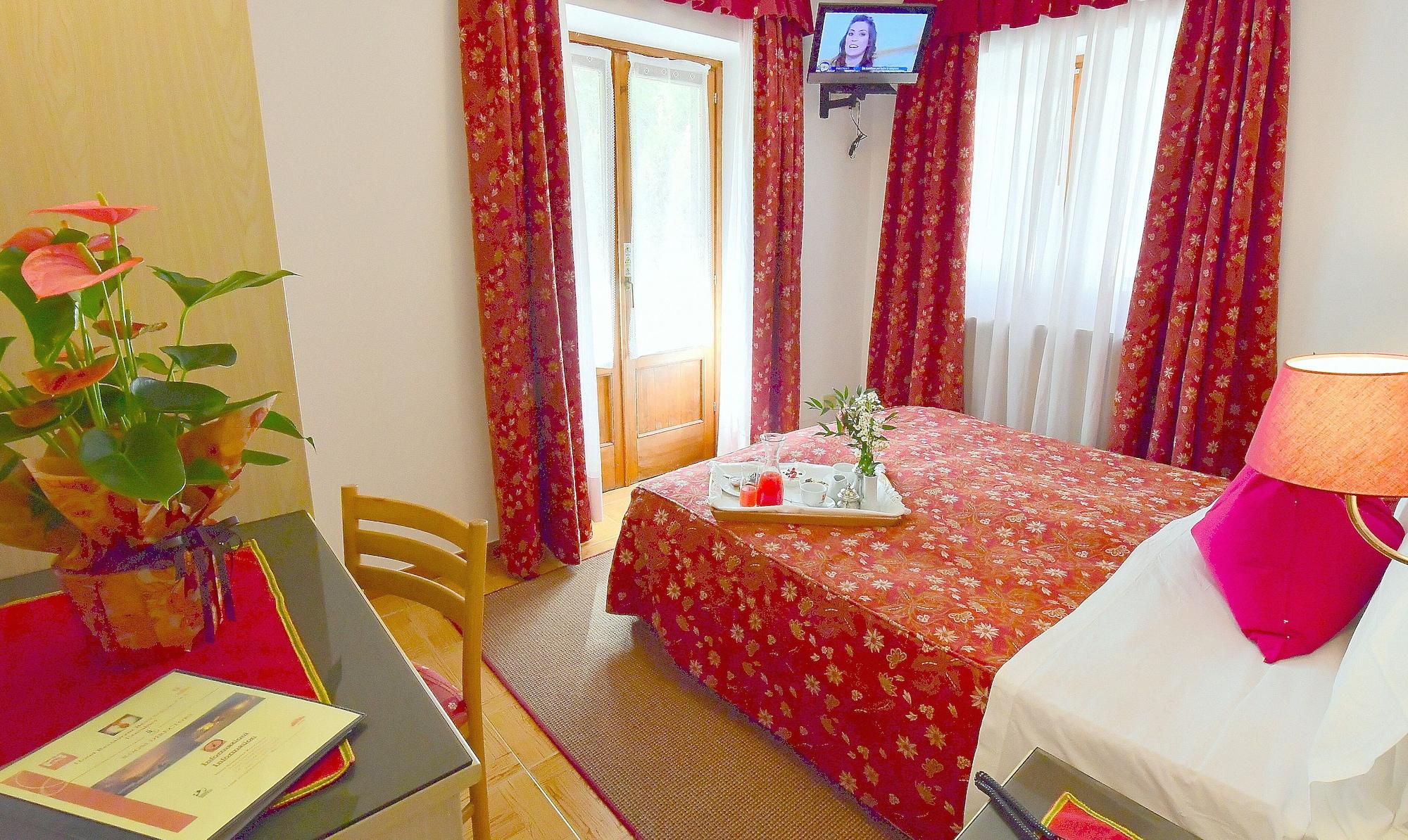 אטרובלס Hotel Beau Sejour מראה חיצוני תמונה