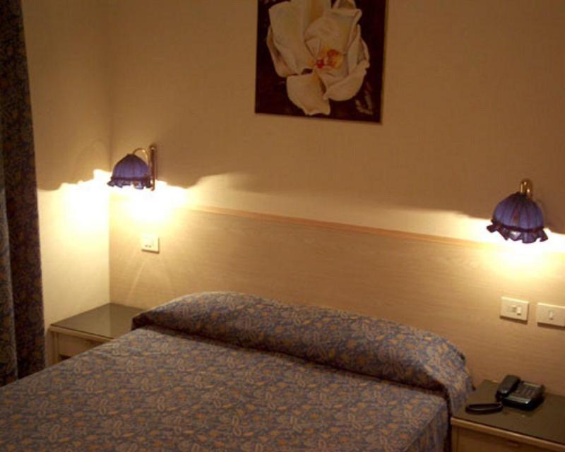 אטרובלס Hotel Beau Sejour מראה חיצוני תמונה